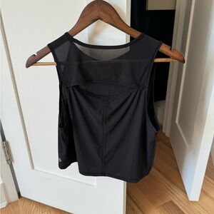 Lululemon top for running